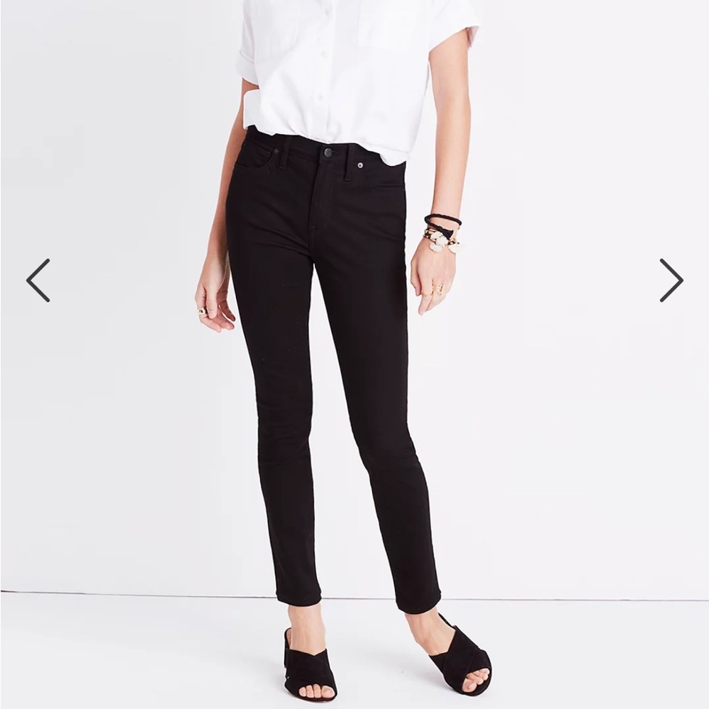 Madewell Tall 9" Mid-Rise Skinny Jeans in ISKO Stay Black